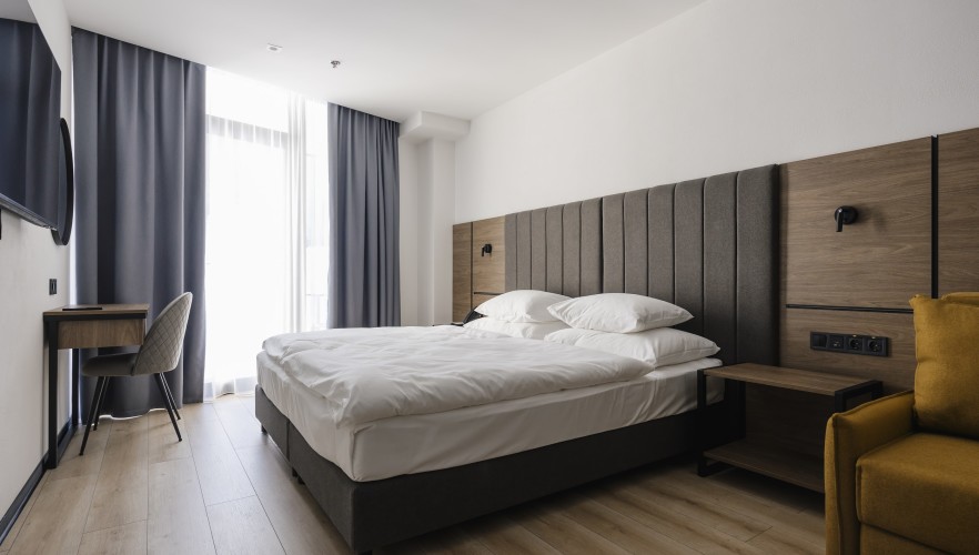 Junior Suite with Mountain View