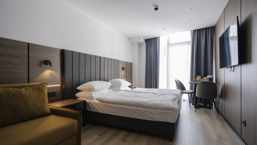 Double Room with Mountain View